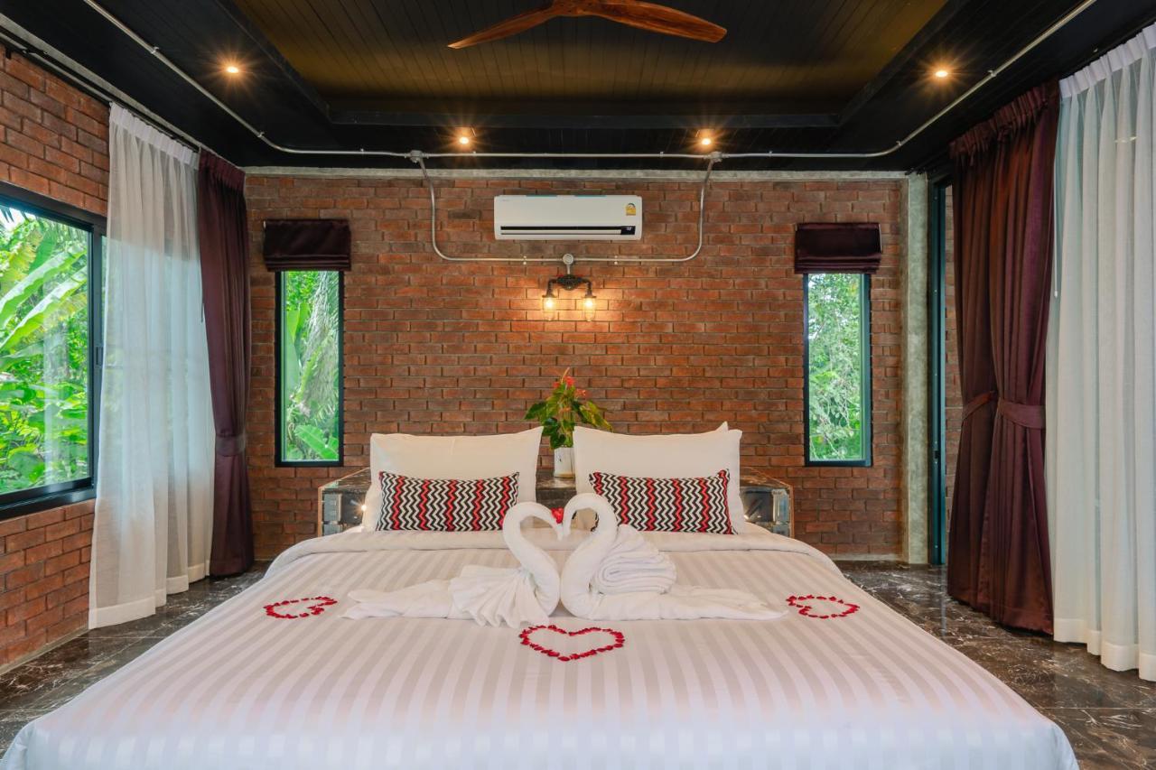 Grandfather Khaolak Resort خاو لاك المظهر الخارجي الصورة